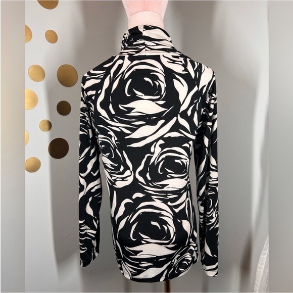 EUC Jones New York Drape Neck Top - Picture 6 of 10